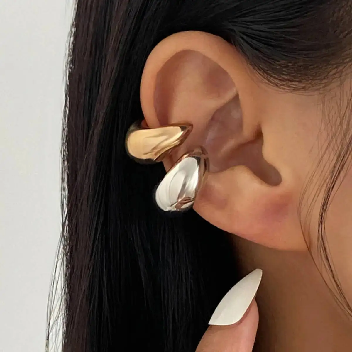 KunJoe 2 Pcs Fashion Large Non Piercing Circle Ear Cuffs Earrings for Women Mixed Color Thick C-Shaped Light Ear Clip Jewelry