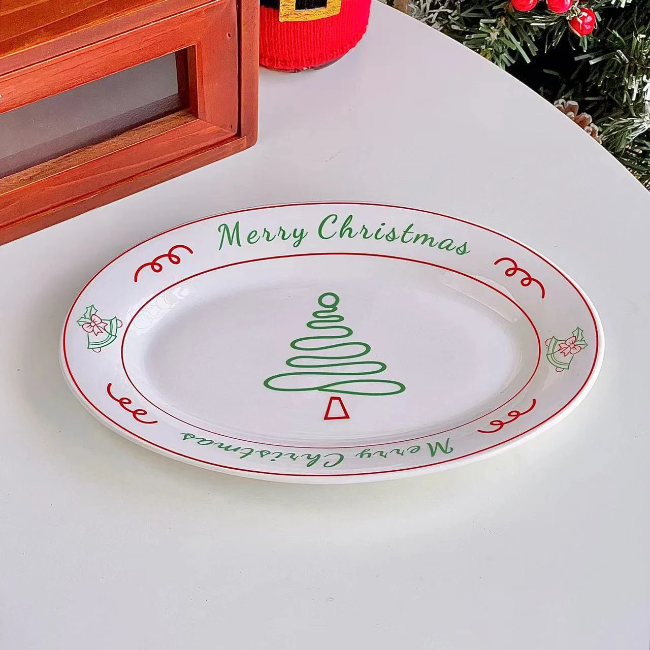 Christmas Tree Ceramic Plate New Household 8~9 Inch Overglaze Color Cake Dessert Dishes Creative Afternoon Tea Dinner Tableware