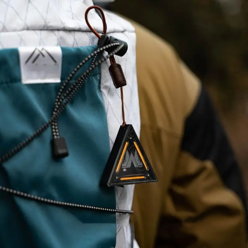 Triângulo acampamento magnético