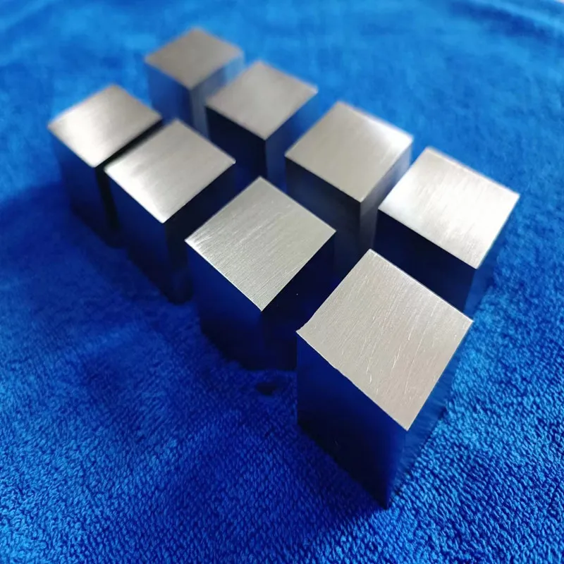 

FANTU 38.1*38.1*38.1mm Chromium Cube1.5" Metal Elements Lab Research Chromium Block High Purity 99.95% Cr Cube Collection