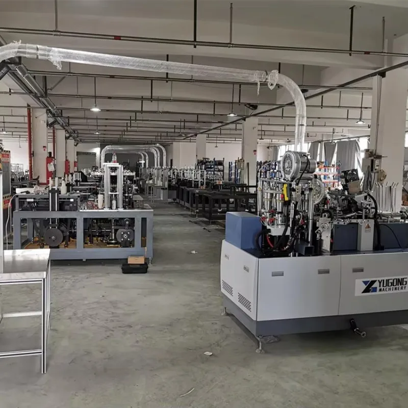 ماكينة تصنيع الأكواب البلاستيكية الورقية المموجة الكرتونية الأوتوماتيكية بالكامل