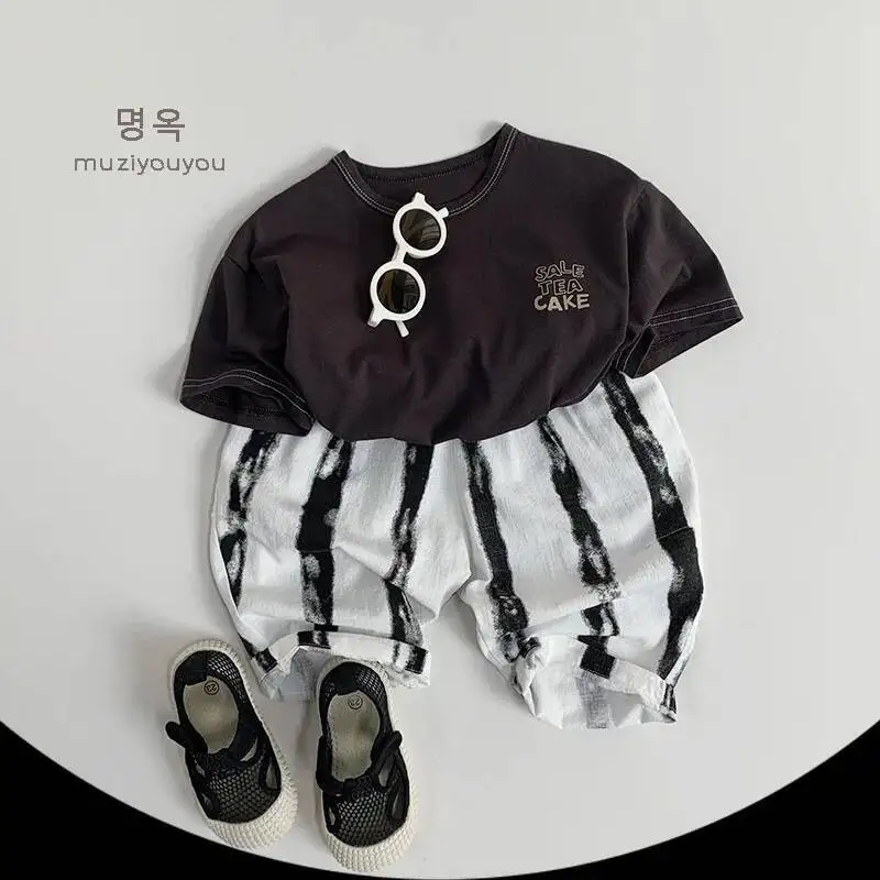 Primavera Estate Bambini T-shirt 1-8Y Ragazzi Lettera di cotone Manica corta T-shirt Coreano Magliette e camicette Abbigliamento per bambini Per i bambini Vestiti Nuovo