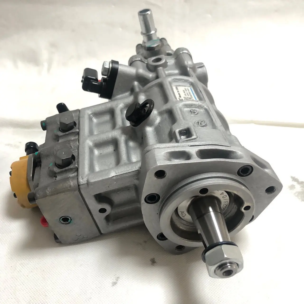 

Suitable for Carter C4.2 320D diesel engine 32E61-10302 326-4634 excavator fuel pump
