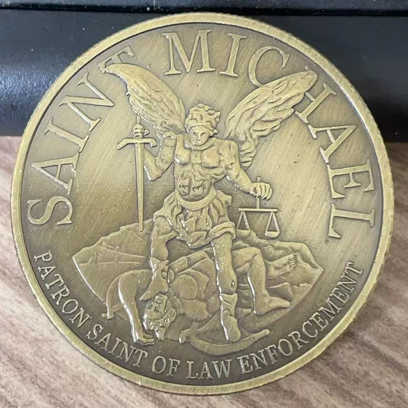 United States Las Vegas Metropolitan Police Department Souvenir  Coin Saint Micheal Pattern Challenge Coin - view 4