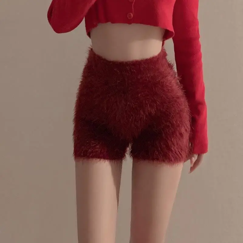 شورت نسائي منسوج من المينك الصناعي عالي الخصر صالة غامضة وقيعان رياضية واسعة الساق ناعمة ومريحة شورت أمان غير رسمي للخريف/الشتاء