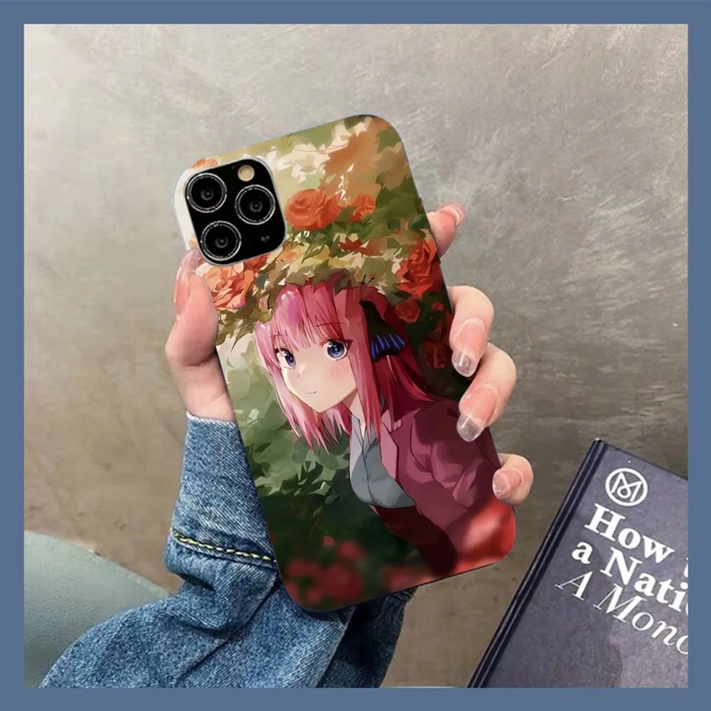 Nino Nakano Anime Phone Case For IPhone 14 11 12 13 Mini Pro Xs Max 8 7 6 6S Plus X XR Solid Candy Color Case