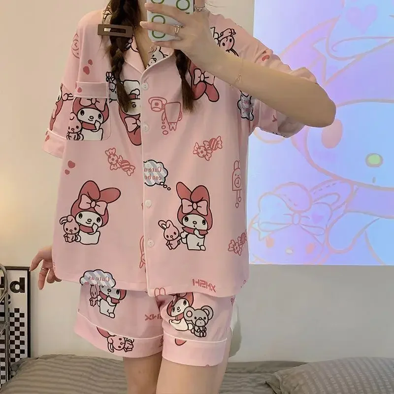 Sanrio neue Melodie Seide Pyjamas Frauen niedlichen Cartoon lässig und bequem cool atmungsaktiv leichte Home Frauen Pyjamas