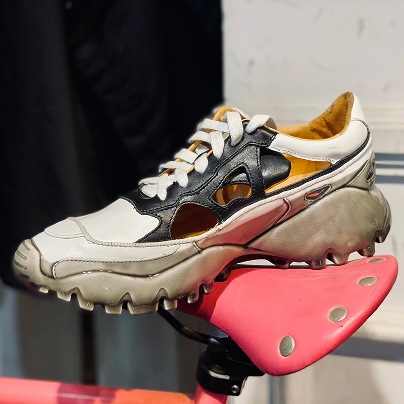 New Fashion Summer Summer Hollow Sports Sandals Men Shoes Height Increasing Youth Casual Shoes Male Lace Up Sneakers