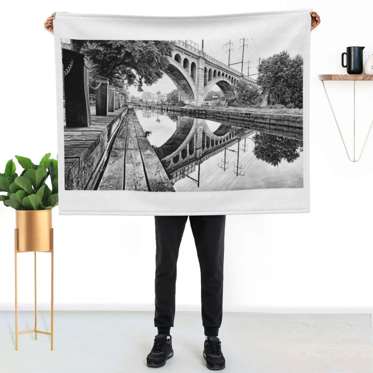 

Manayunk Bridge Throw Blanket No Pilling Soft Warm Blanket for Bed
