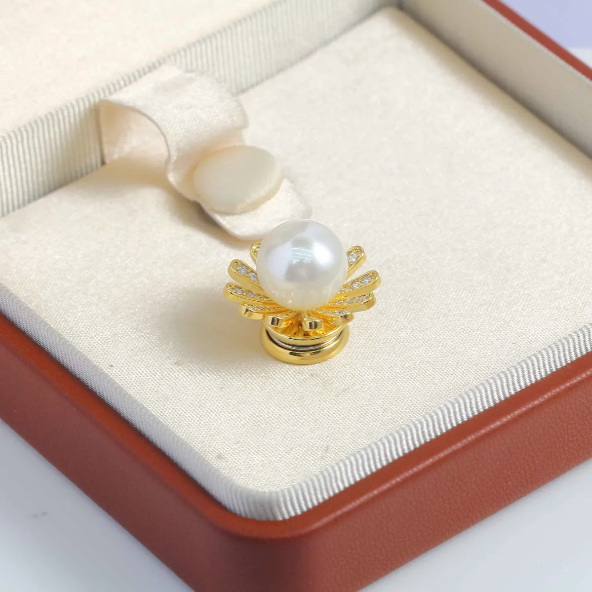 broche-floral-em-latao-banhado-a-ouro-com-zirconia-incrustada-acessorio-magnetico-diy-de-perolas-para-corsage-fresco-e-elegante