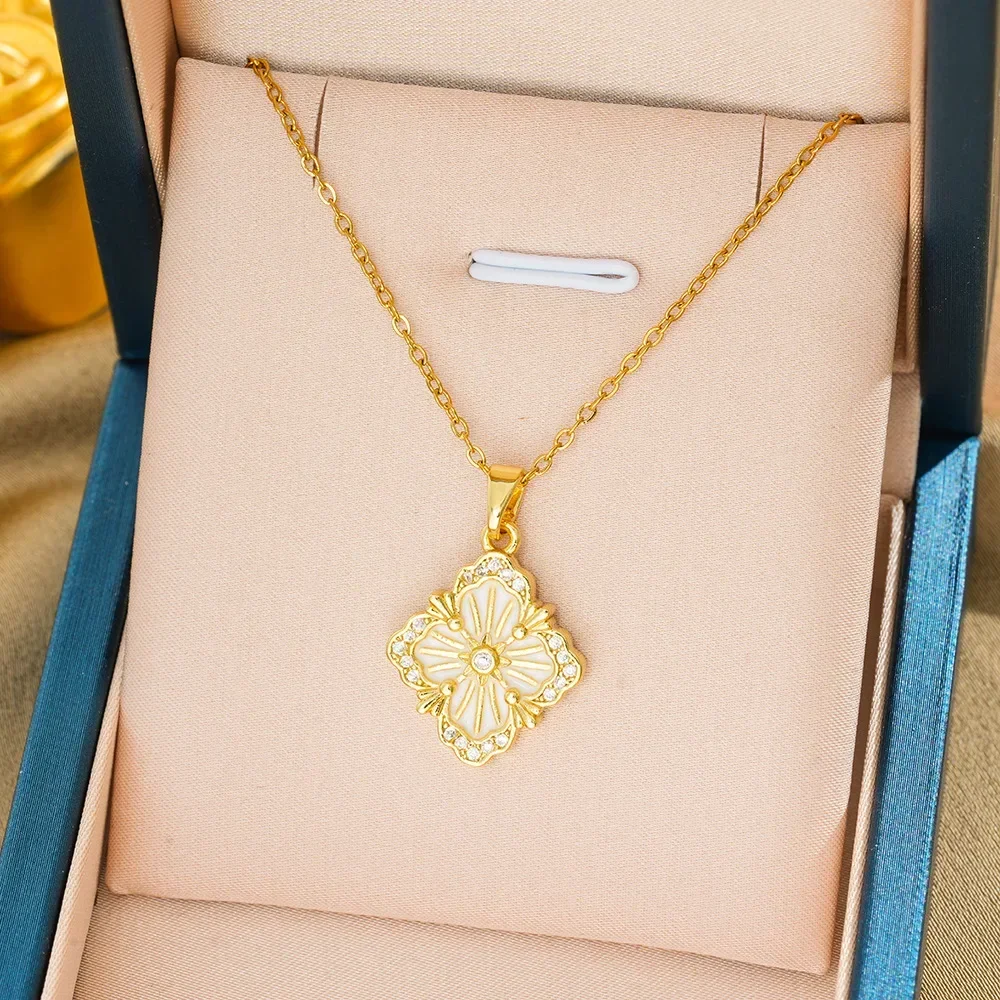 

Золото 18 карат 925, элегантная и универсальная цепочка на ключицу, женское колье из четырехлистной клевера из титановой стали, ниша и легкая роскошь.