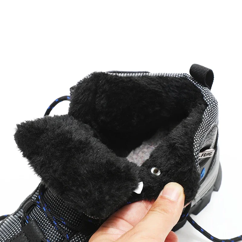 Men Large Sneaker Winter Snow Boots Warm Fur Waterproof Leather Outdoor Mountain Shoes Tactical Footwear Black Combat Boots