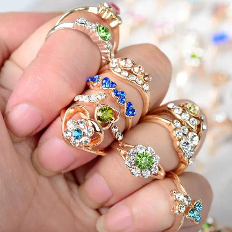 Wholesale 10pcs Colorful Crystal Wedding Rings Jewelry Mixed Styles Shiny Rhinestone Finger Rings For Women Size 16mm to 18mm