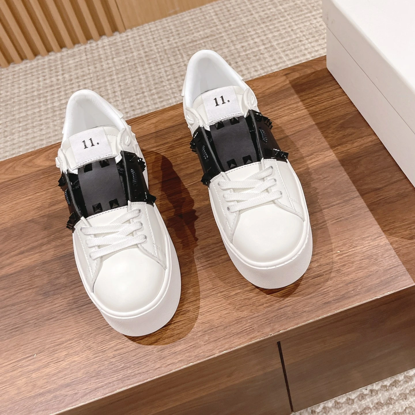 

Luxury Brand Women's Shoes 5.7cm Platform Rivet Casual Sneakers Handmade Calfskin Leather Sport Shoes Christmas New Year Gifts