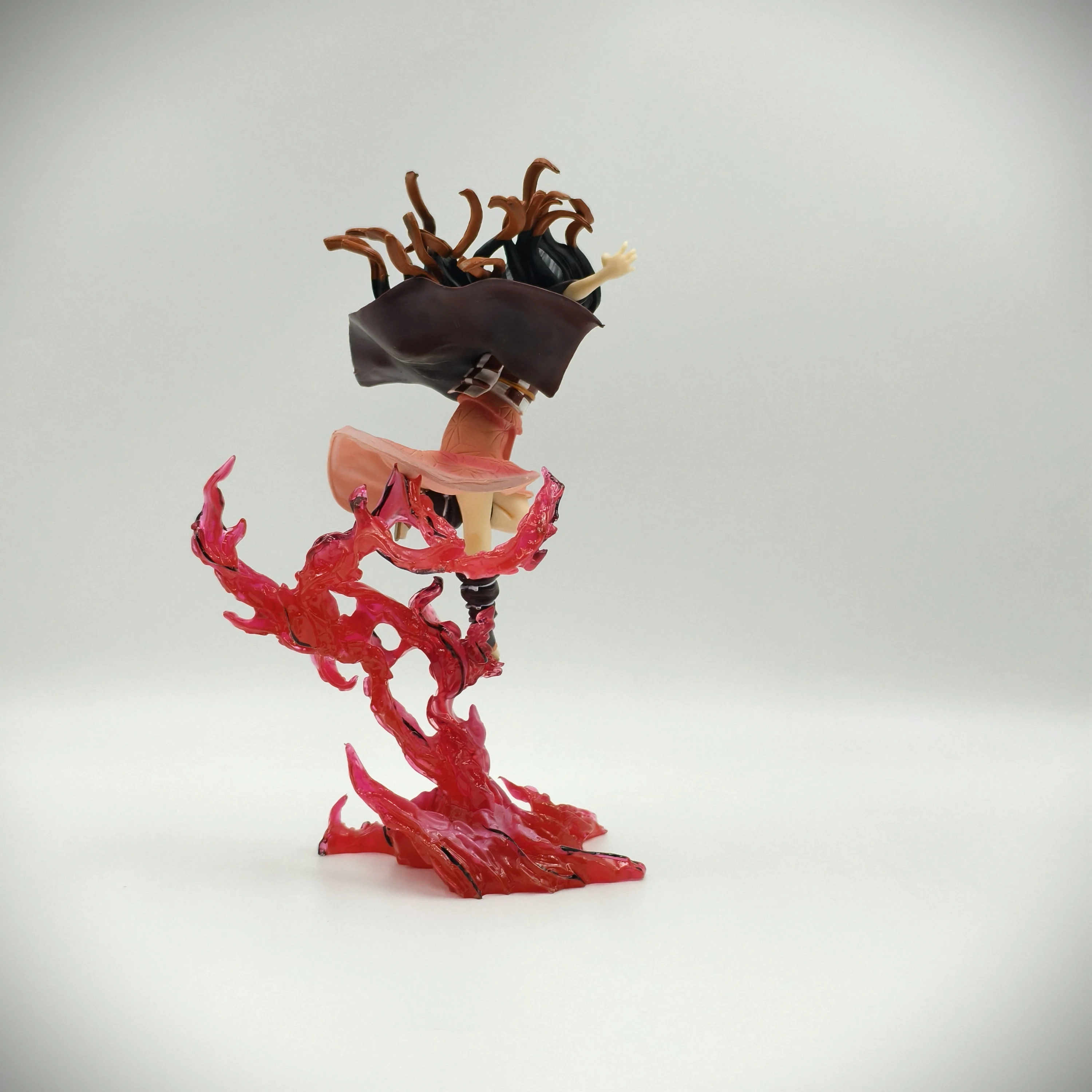 21cm 8.2인치 애니메이션 카마도 네즈코 액션 피규어 PVC 스태츄 데스크탑 장식품 컬렉션 스태츄 모델 장식 방 책상 장난감