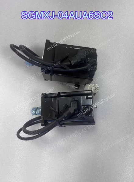 1pcs SGMXJ-04AUA6SC2 Ten Series 400 Motor Can Be Used Normally