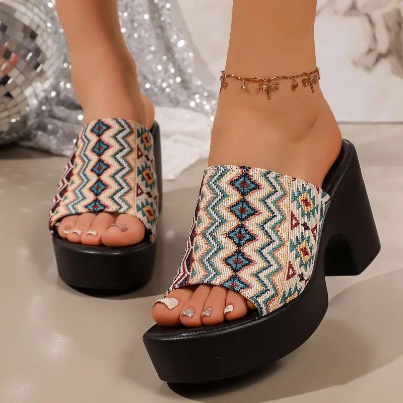 2026 New Geometric Pattern Casual Women's Heeled Mules Summer Fashion Simple Style One Ward Strap Women Shoes Туфли Женские