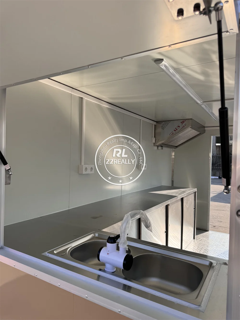 Caminhão de comida ao ar livre cozinha móvel carrinho de sorvete cafeteria quiosque concessão reboque de comida totalmente equipado