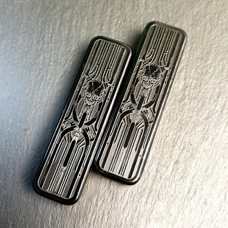 Deslizador Demonic Fidget EDC de acero inoxidable, deslizador de empuje mecánico, Spinner para adultos, alivio del estrés y relajación, juguetes