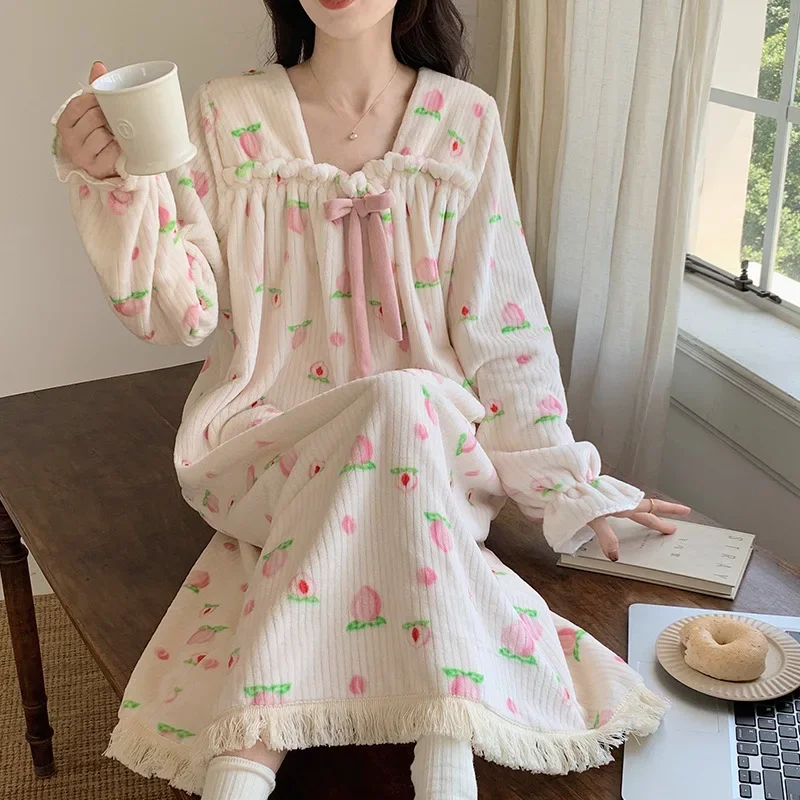 플러스 사이즈 겨울 따뜻한 잠옷, 한국 플란넬 프린트, 두꺼운 잠옷, 야외용 잠옷, 가정용 원피스