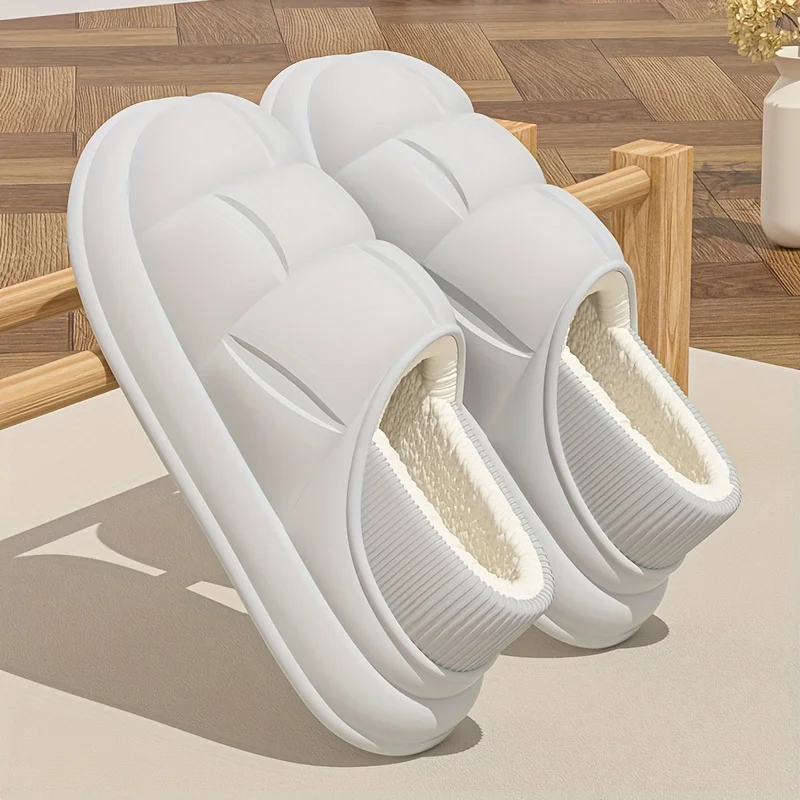 الخريف والشتاء شبشب قطني مقاوم للماء حقائب نسائية وشباشب منزلية أحذية الحبس الداخلي أحذية زوجين أفخم