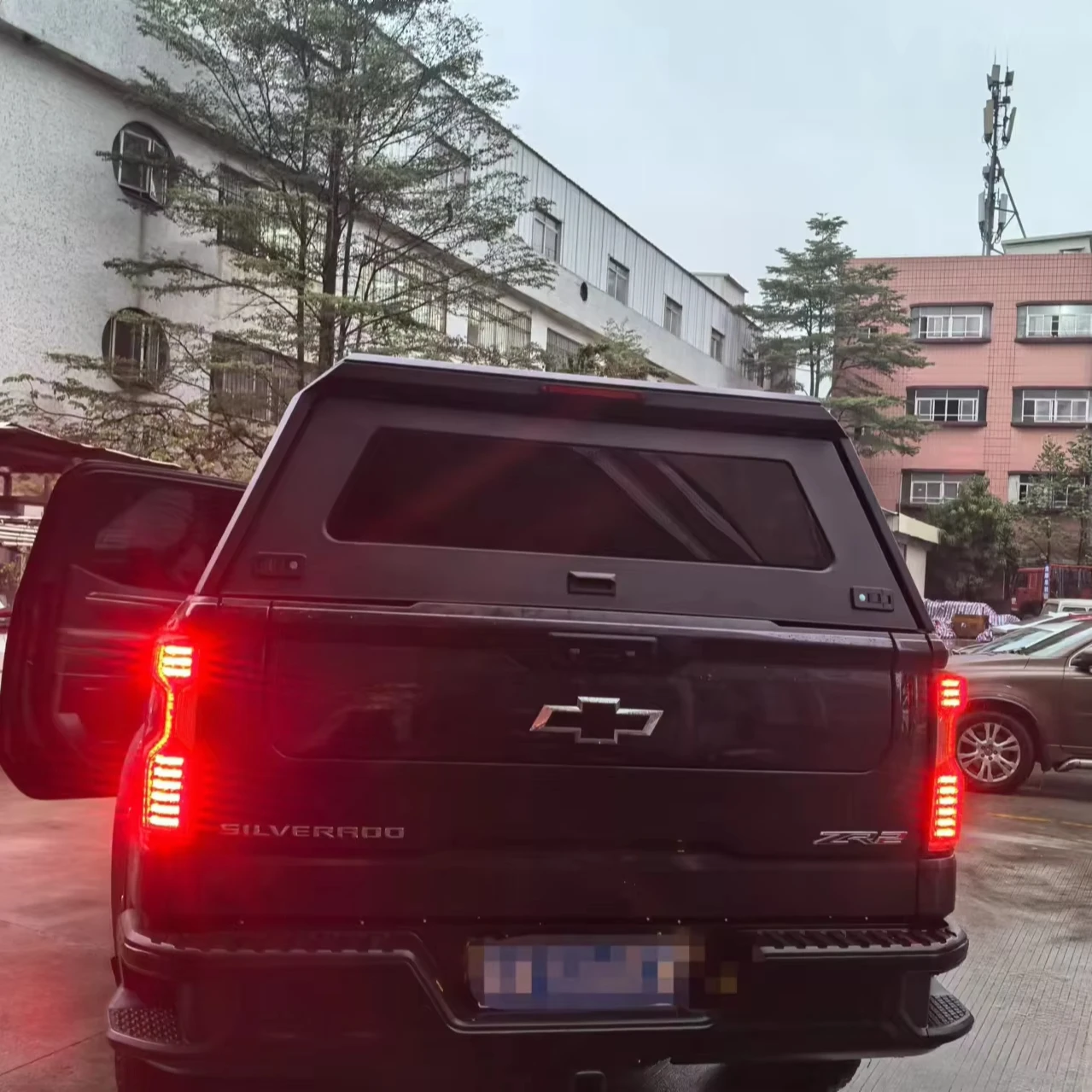 

Крышка кузова Dream Garage 2019+ для Silverado 2500/Sierra 2500 6.8FT, жесткая, из алюминиевого сплава, с функцией багажника, для тяжелых грузовиков