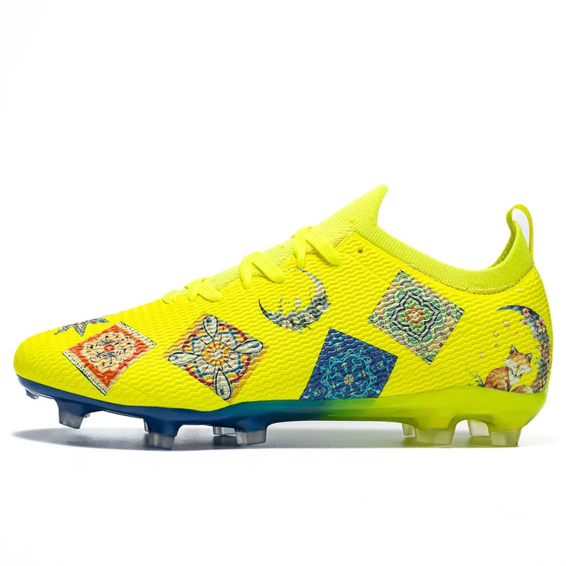 

Original Professional Men's Soccer Cleats High Quality Lightweight Football Shoes Man Fashion Yellow Print Futsal Sneakers Men