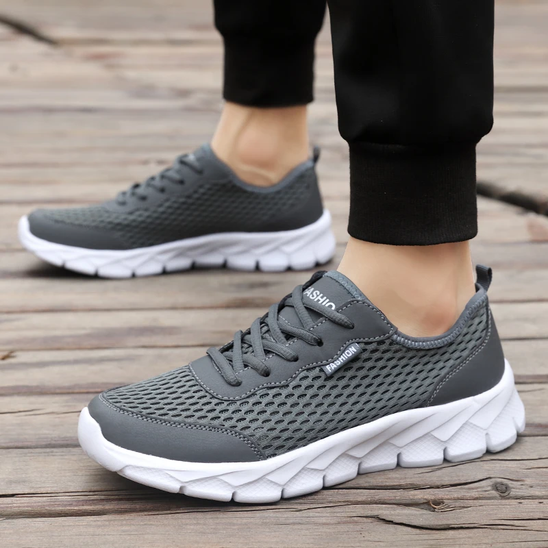 

Men’s Casual Shoes Lightweight Soft Sole Sports Shoes Breathable Loafers Anti-slip Flats Outdoor Lace-up Walking Shoe Size 38-48
