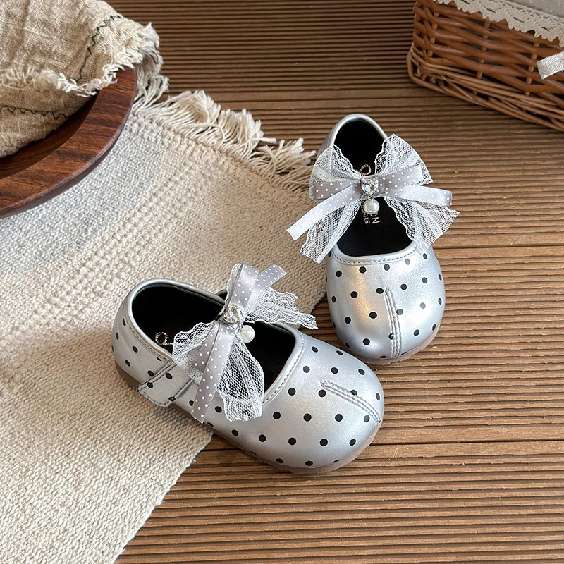 Girls Spring Autumn New Bow Princess Shoes Fashion PU Leather Shoes Soft Sole Non-slip Square Buckle Shoes Loafer Student shoes