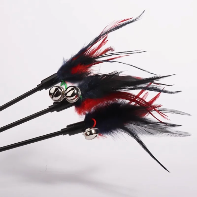 Feder-Teaser-Zauberstab mit Glocke, lustiger Zauberstab, interaktives Spiel, Katzenspielzeug, Heimtierbedarf, zufälliger Farbversand.