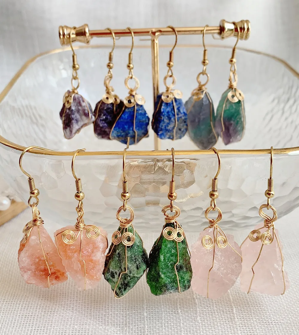 Natural Crystal Earrings for Women Raw Stone Green Quartz Pendulum Rubies Zoisite Lapis Sunstone Purple Crystal Drop Earring