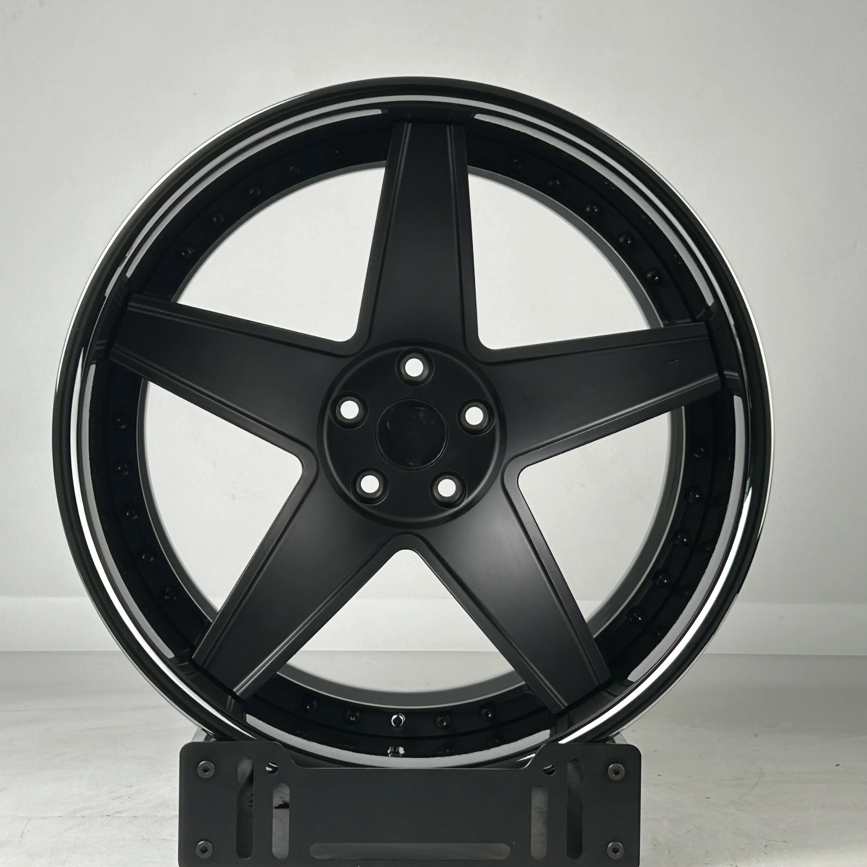 2 Piece Forged 5x112 Wheels 18 19 20 21 22 Inch Custom 5 Spokes Alloy Wheels for Bmw G20 G21 G30 G31 G80 G82 G8X M2 M3 M4 M5