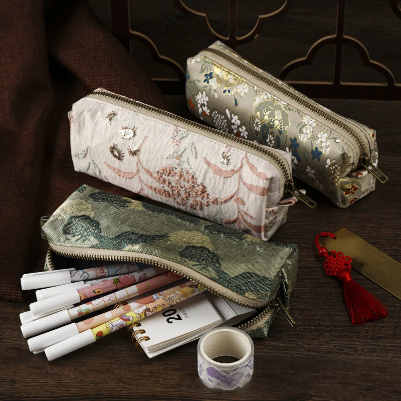 中国風の刺繍鉛筆ケースポータブル鉛筆ポーチ文具ペンバッグ高級メイクアップバッグ大容量化粧品バッグ