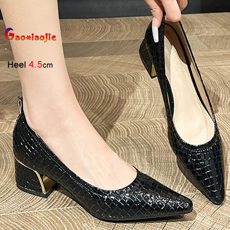 

Новинка 2023 года, женские туфли-лодочки на среднем каблуке 4,5 см, женские туфли-лодочки из лакированной кожи с острым носком на грубом каблуке, профессиональная обувь во французском стиле