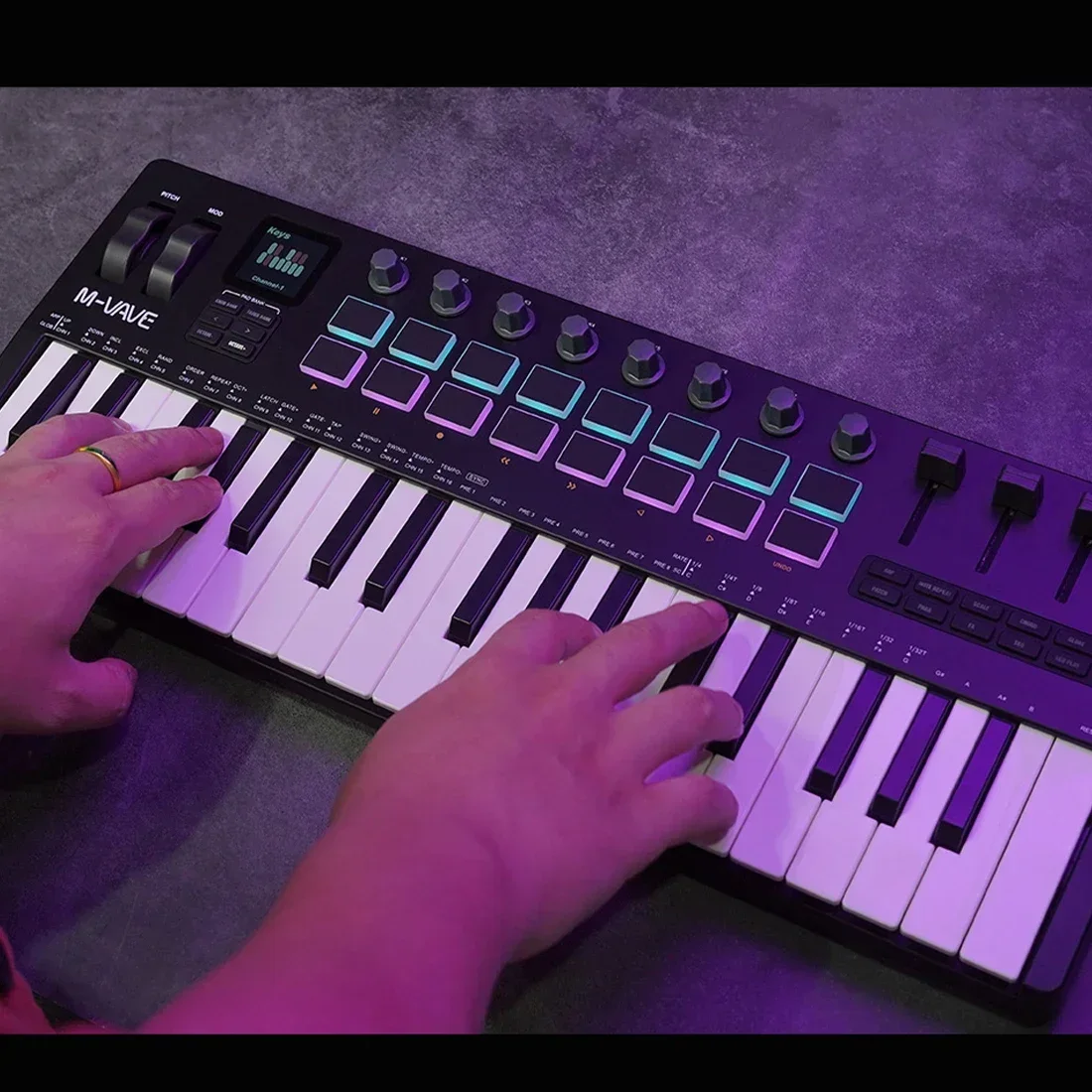 M-VAVE SMK-37 Pro 37키 휴대용 MIDI 컨트롤러 블랙 화이트 16 RGB 패드 8개 노브 내장 신디사이저 키보드 음악 제작