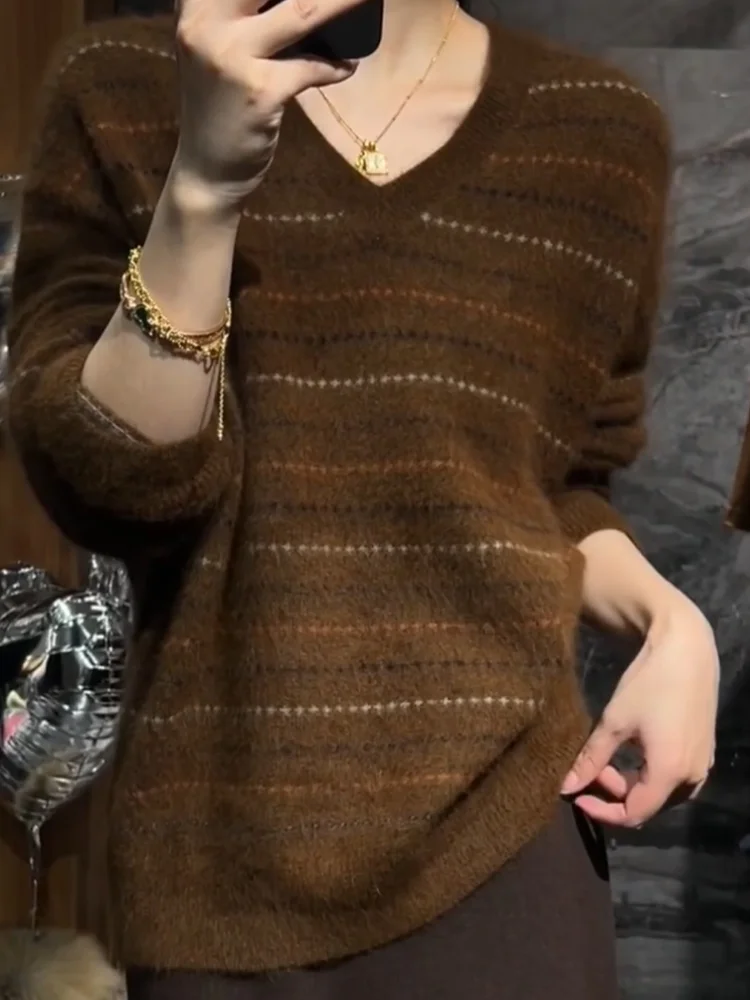 

Корейский трикотажный топ с V-образным вырезом, модный, универсальный, больших размеров, стройнящий, женский, осенняя новинка, удобный, с длинным рукавом