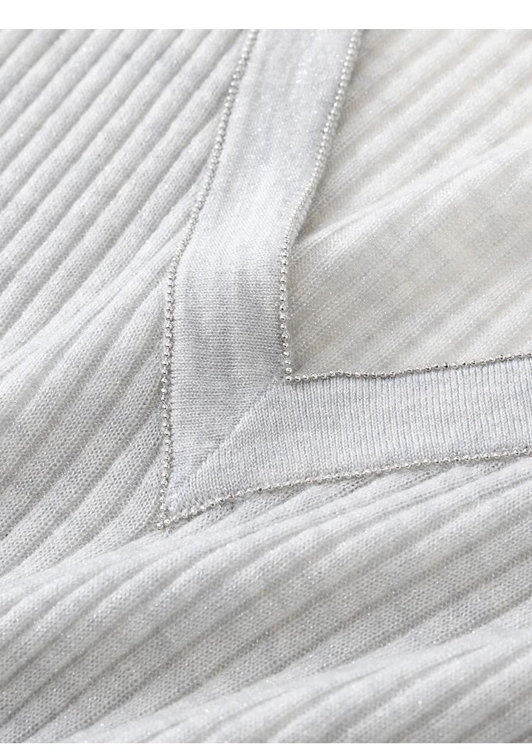 BY3621711 Damen-Pullover mit tiefem V-Ausschnitt, Lurex-Rippstrick-Wollmischung, langen Ärmeln, V-Ausschnitt, Kettenverzierung, schlanke Passform, dezenter Luxus für den frühen Herbst – Detail 22