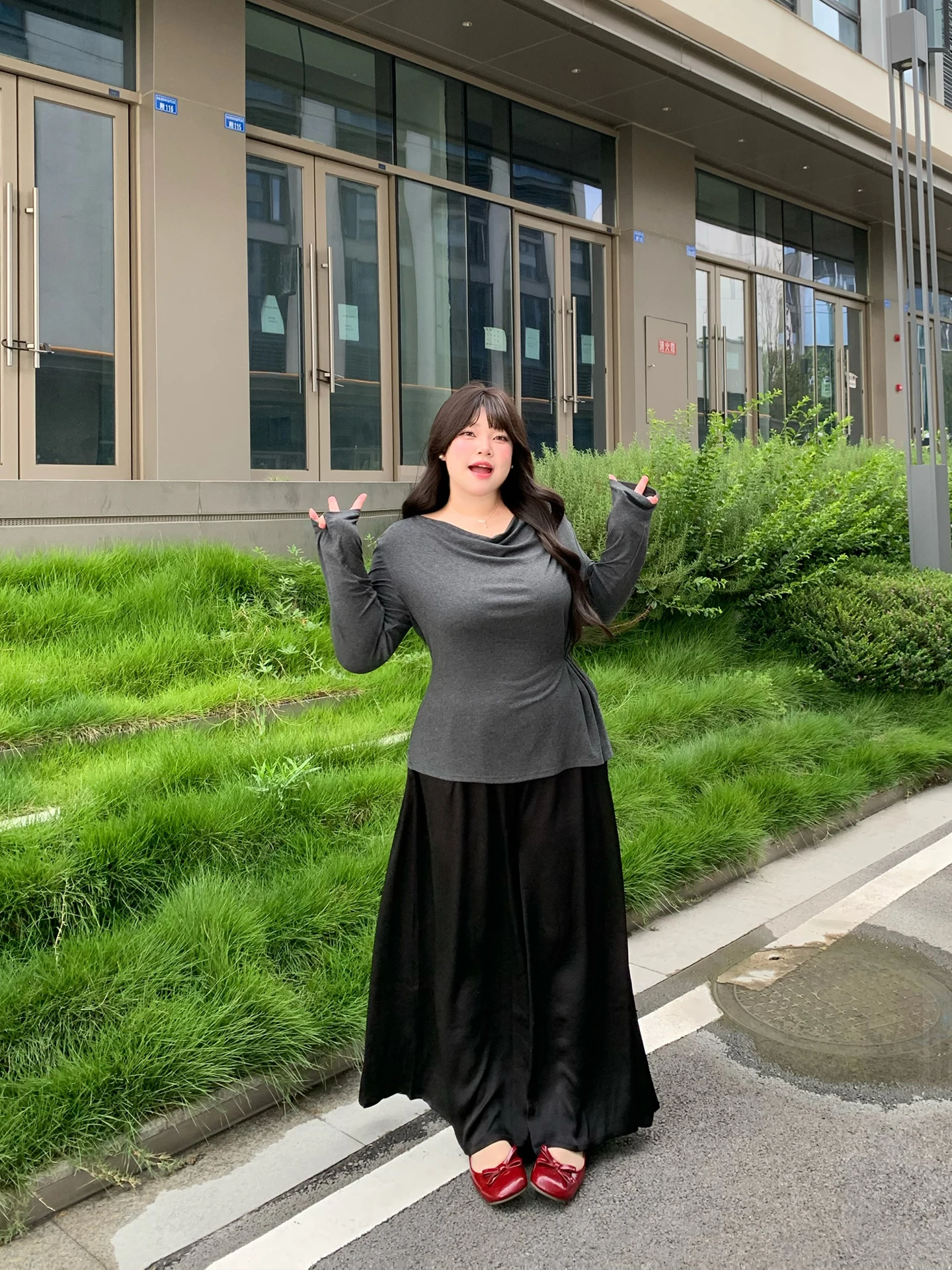 

Новые летние женские брюки свободного кроя из полиэстера с широкими штанинами, эластичным поясом, универсальные, драпирующиеся, повседневные