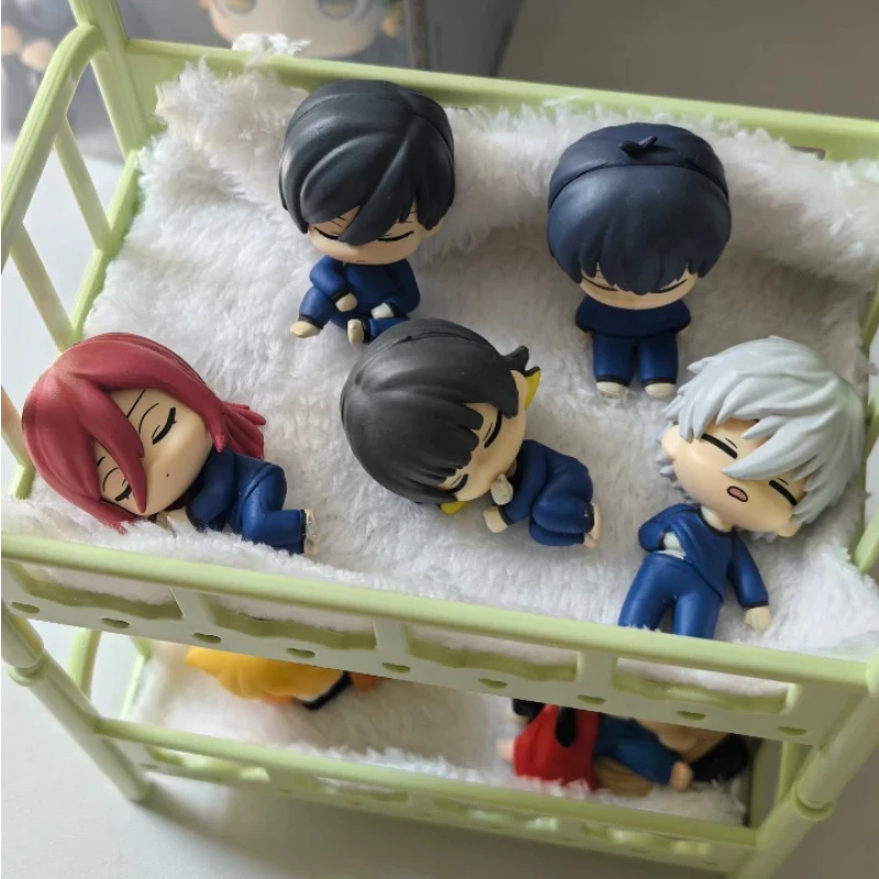 

В наличии: Аниме-фигурка Blue Lock Sleep Team Nagi Isagi (слепая коробка), кавайная коллекционная фигурка, настольное украшение, игрушка, подарки для фанатов на фестиваль