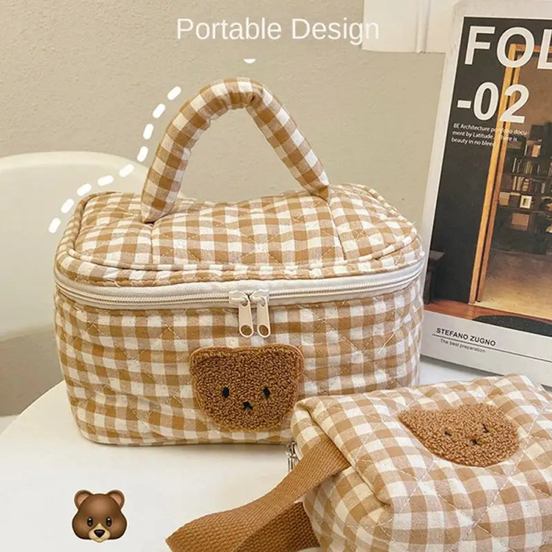 Household Case Bags Cute Bear 2023 Cosmetic Box Portable Organization Storage Makeup Bag Women Storage Make Up Cases Pen Bag