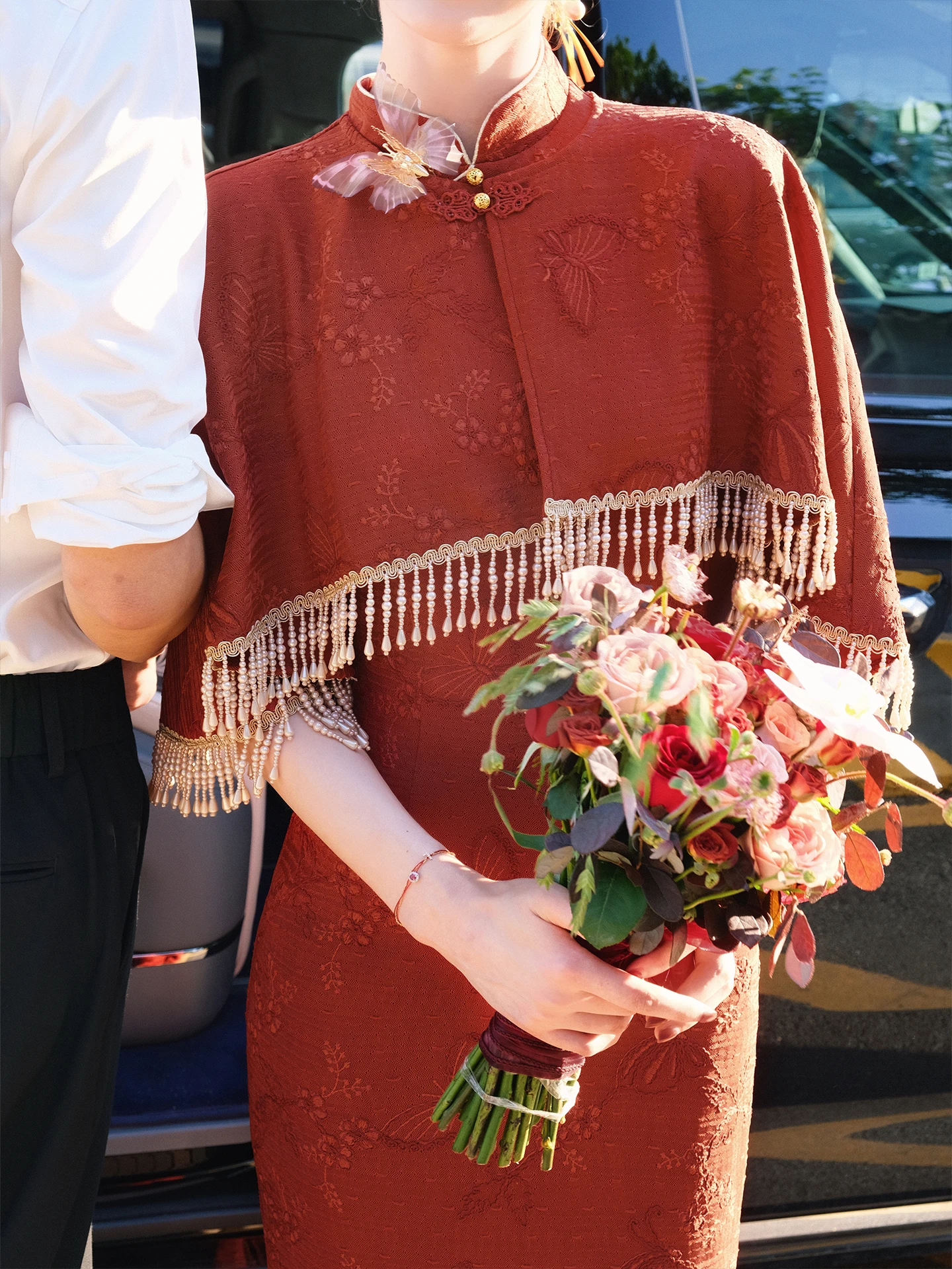 Rotes Neues Chinesisches Hochzeitskleid Dr Ling Xian Zhi He Jin Yu Liang Yuan Winter-Hochzeitskleid Dr Long Qipao für Damen