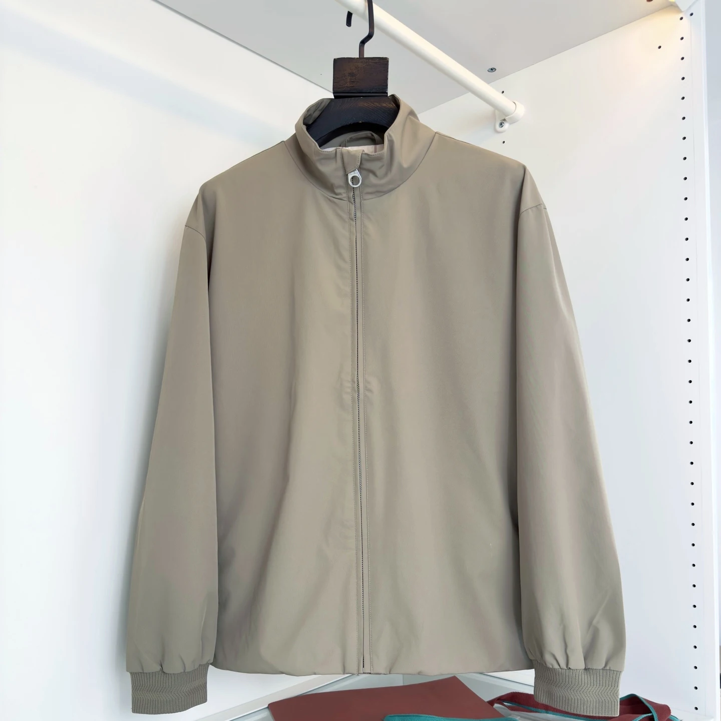

LP Italian stand-up collar solid color windproof waterproof casual men's jacket