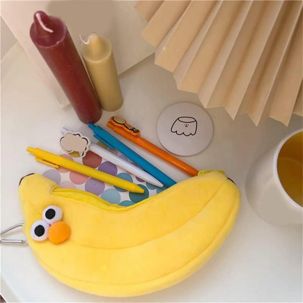 Creatives Novelty Funny Face Simulation Food Fruit Yellow Banana Character Soft Stuffed Clothes Pencil Box AASDS