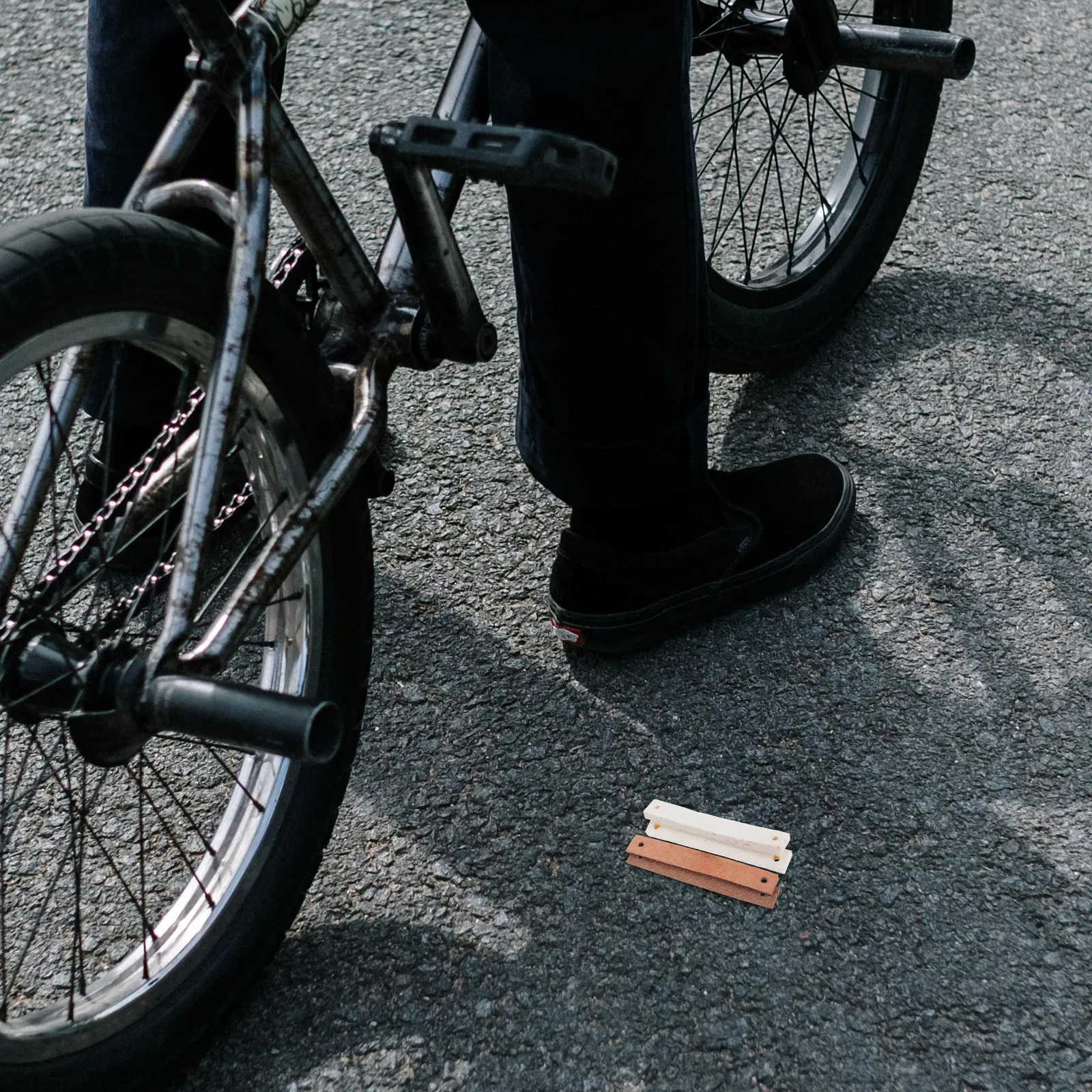 

4Pcs Indoor Cycling Brake Pads Premium Wool Material Enhanced Resistance for Exercise Bike Maintenance Upgrade