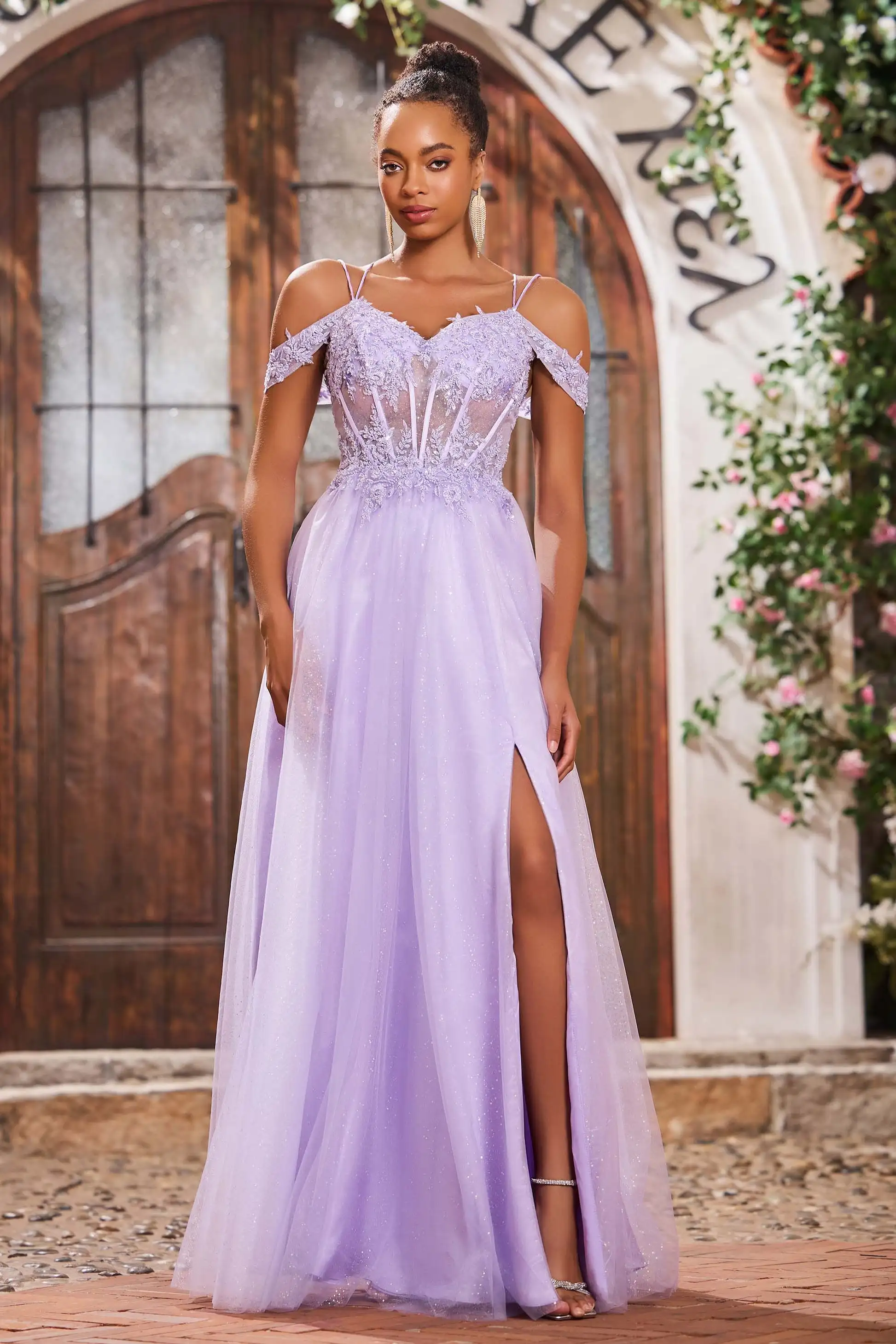 Abiti da ballo fata in tulle lilla senza spalline al largo della spalla A-line appliques corsetto in pizzo abiti para mujer abiti eleganti