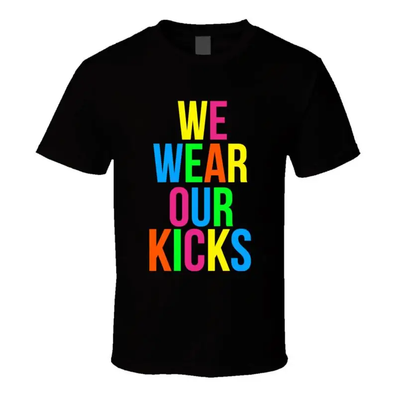 

Футболка с фруктовыми галькими