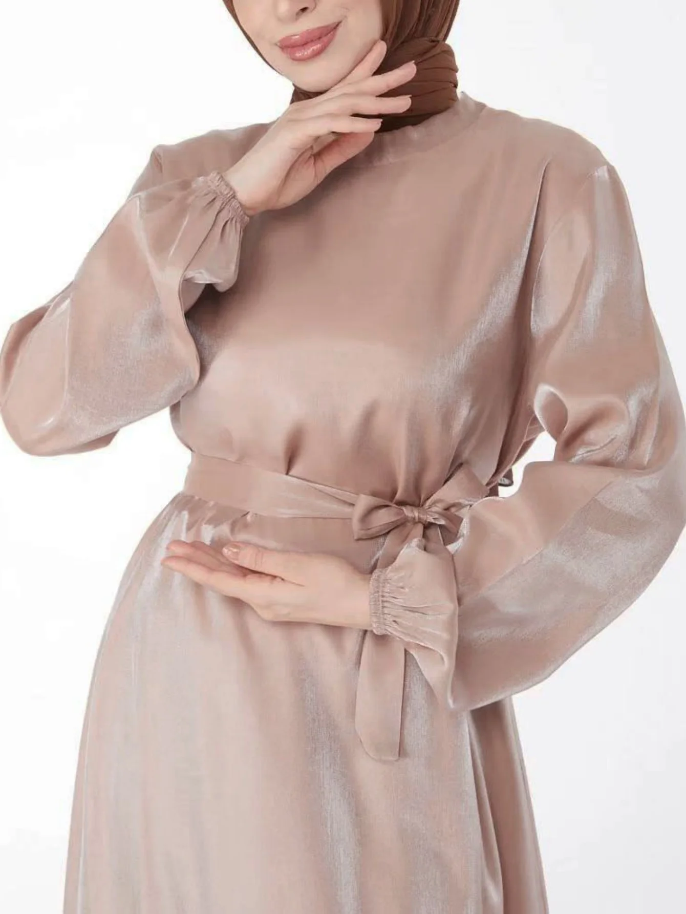 Solid color ruffled Hem Design Lace-up long-sleeved fashion dress with belt)