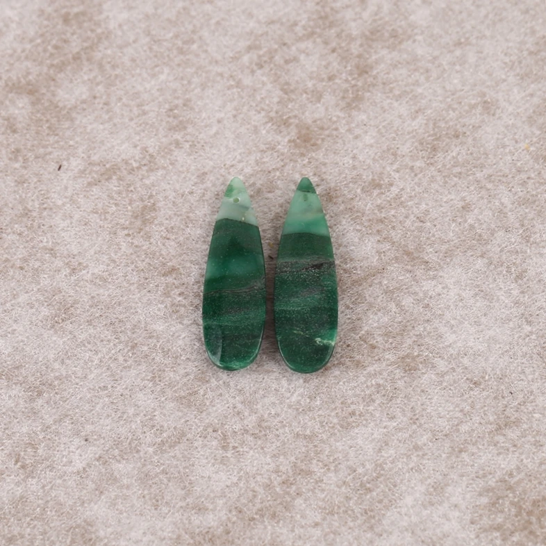 

African Jade Heart-Shaped Natural Stone Earring Bead 33x10x4mm 3.5g Semiprecious Fashion Jewelry for Women Earrings Accessory