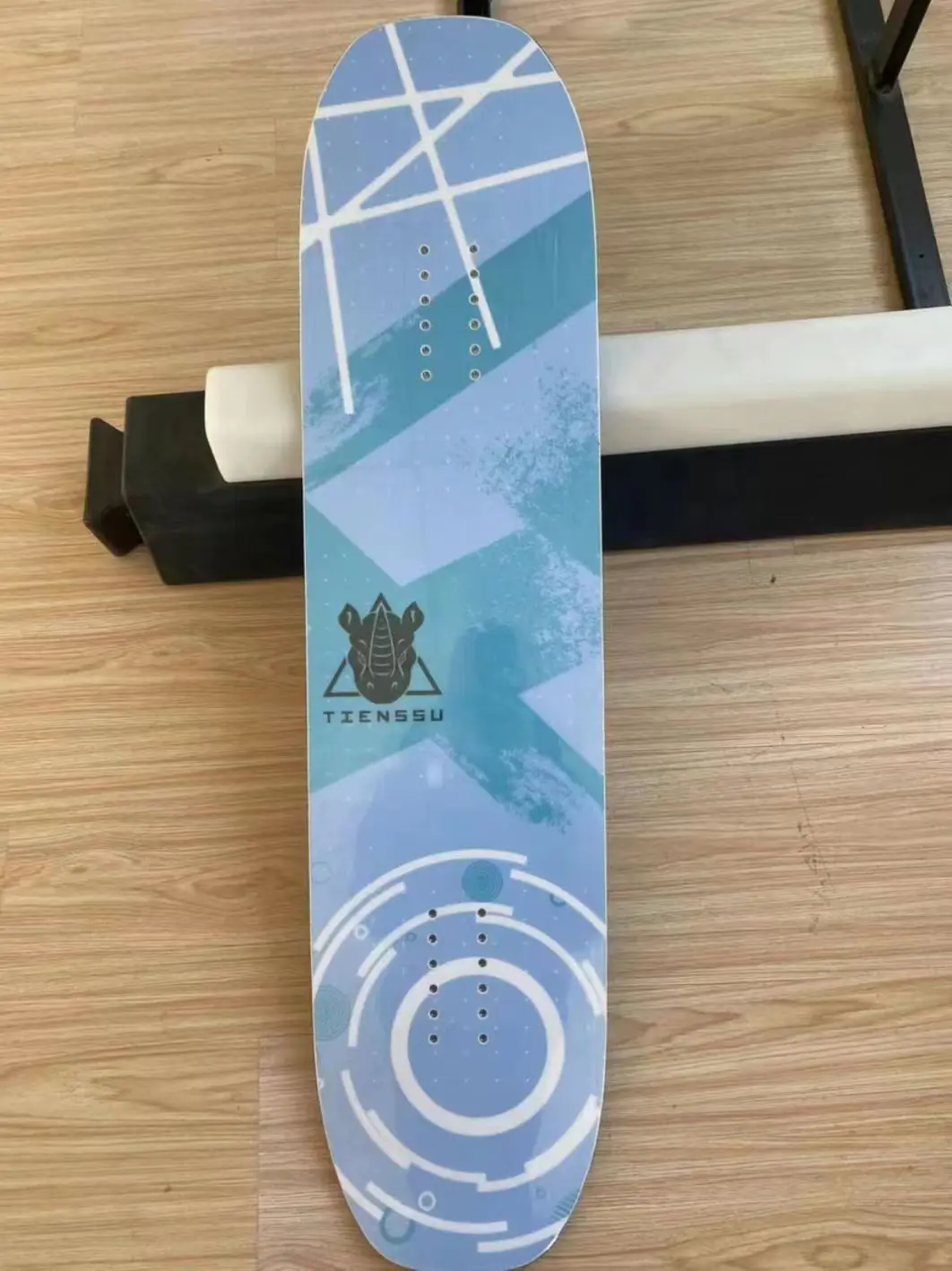 กระดานฝึกซ้อมสโนว์บอร์ด