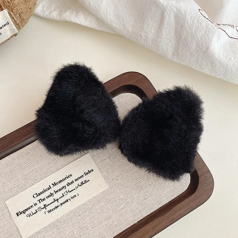 Cute Plush Cat Ear Hair Clips for Women Adorable Fluffy Hair Accessory Playful Styling Design for Bangs Ponytails Daily Party image 2